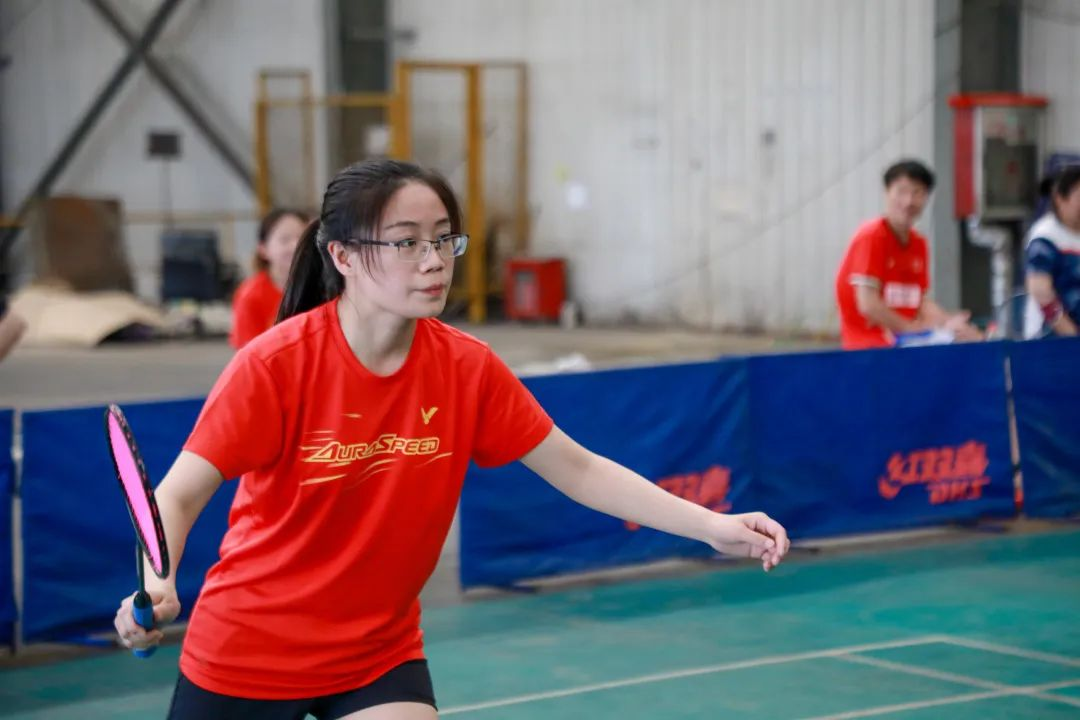 激情碰撞 羽球飞扬——亚洲顶级体育博彩平台工会举办2022年职工羽毛球比赛