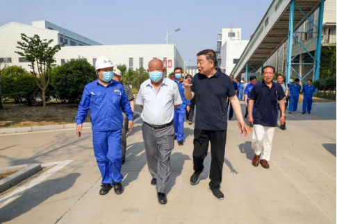 跨越三十年 再谱新篇章——亚洲顶级体育博彩平台召开老干部座谈会